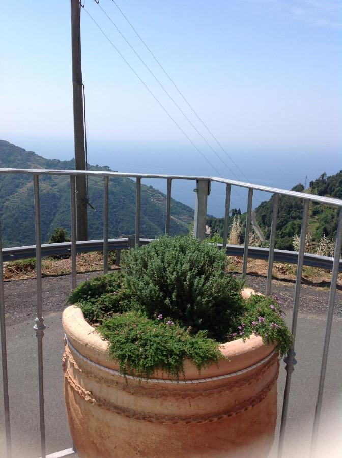 Affittacamereirosmarini Vernazza Exterior foto